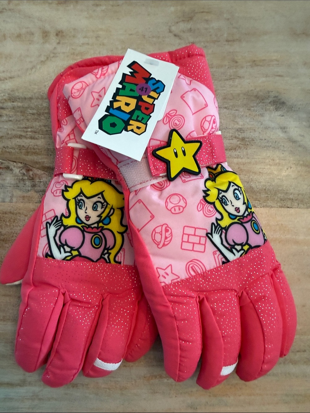 Nintendo Princess Peach Pink Kids Mittens with Star Accent